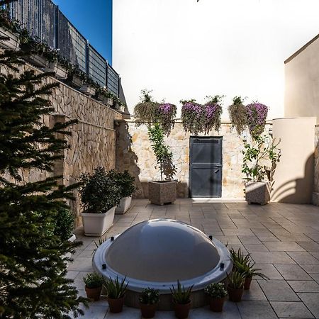 Casa Gnoni - B&B Valenzano Bagian luar foto